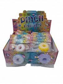Squeeze Pinch Family Dona chica en Caja Exhibidora x20